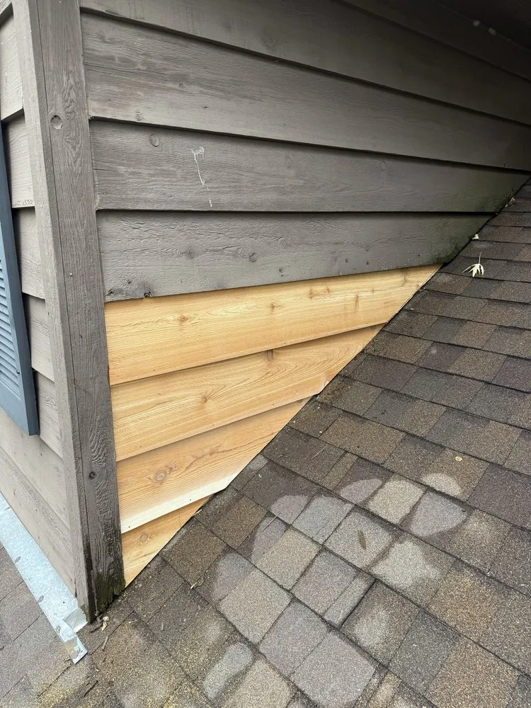 Slide of Alva Exteriors