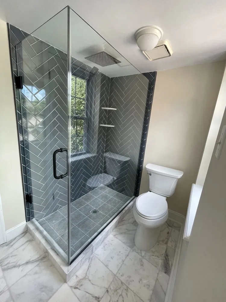 Slide of Alvarado General contractors