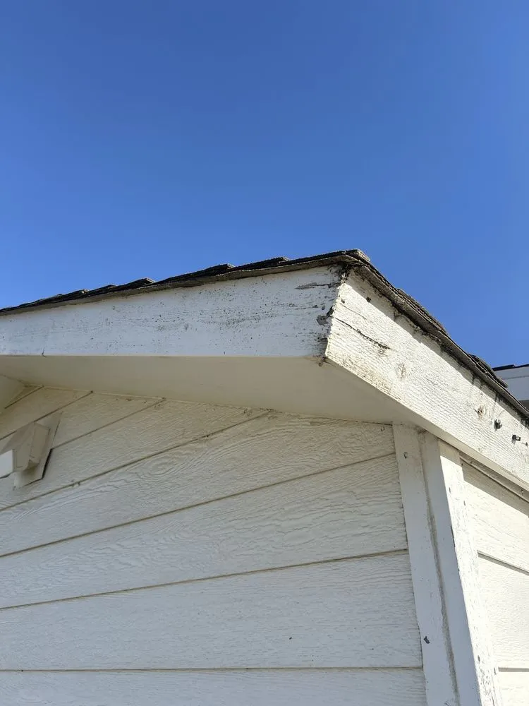 Slide of Alvarado Roofing & Construction