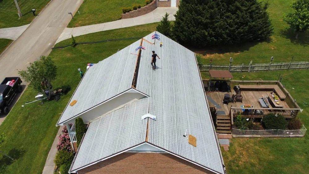 Slide of Alvarado Roofing & Construction