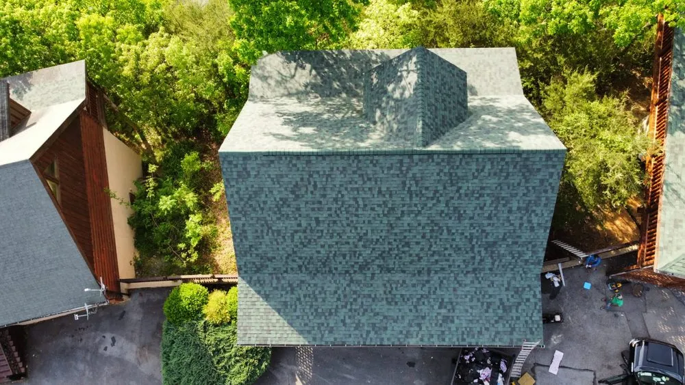 Slide of Alvarado Roofing & Construction