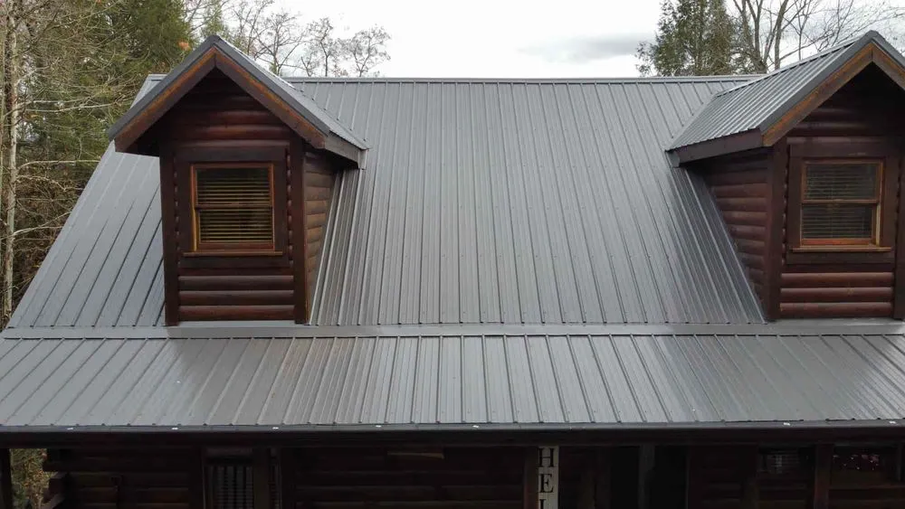 Slide of Alvarado Roofing & Construction