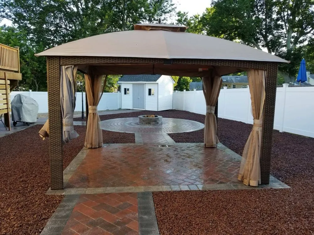 Slide of Alvarez & Sons General Contractors