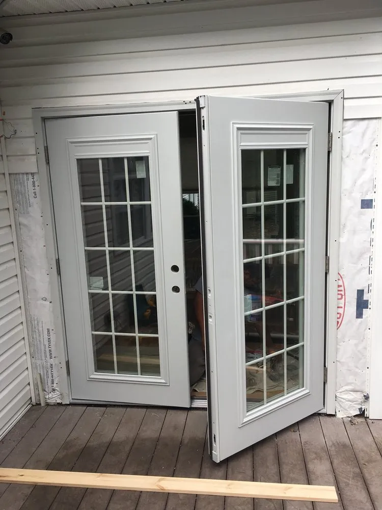 Slide of Alvarez & Sons General Contractors