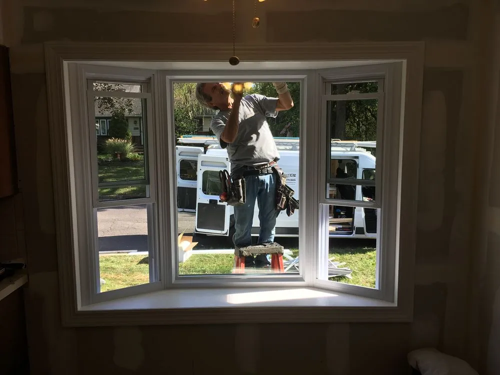 Slide of Alvarez & Sons General Contractors