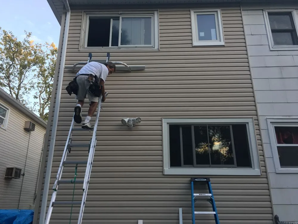 Slide of Alvarez & Sons General Contractors