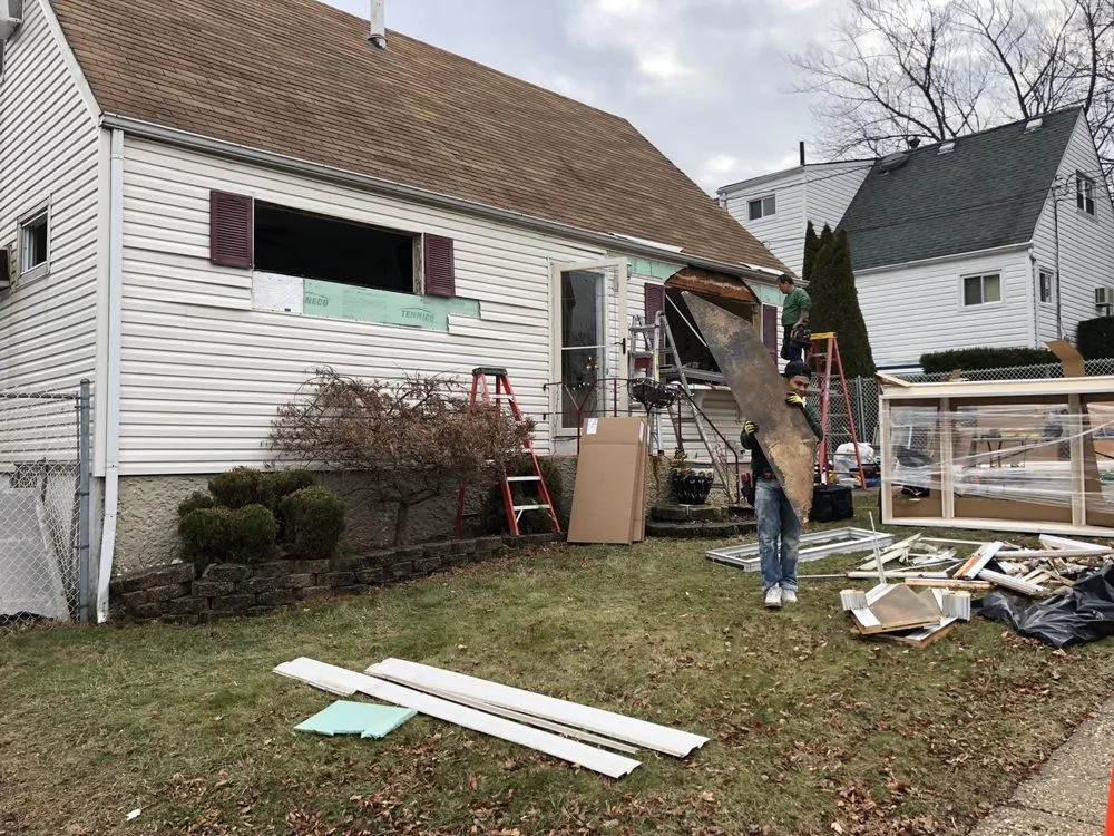 Slide of Alvarez & Sons General Contractors