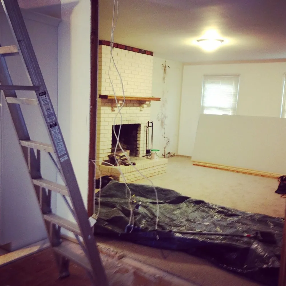 Slide of Alvarez & Sons General Contractors