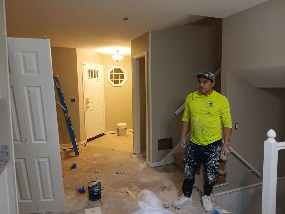 Slide of Alvarez Construction