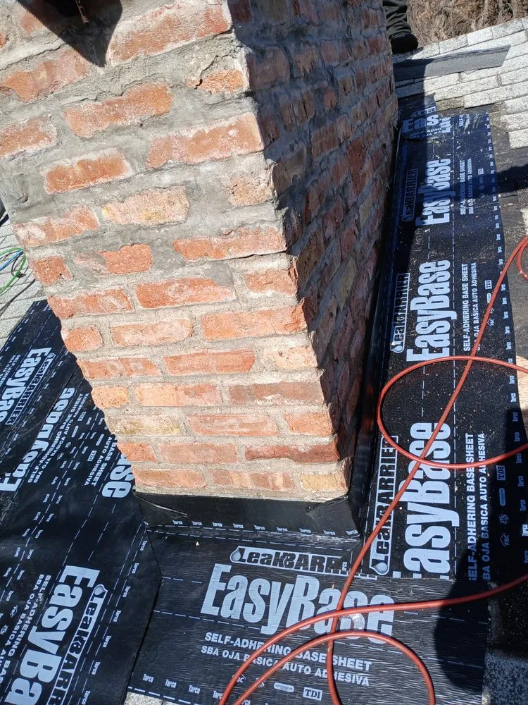 Slide of Alvarez Construction