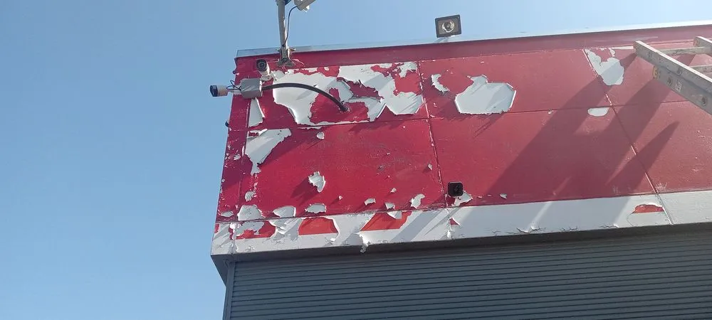 Slide of Alvarez Construction