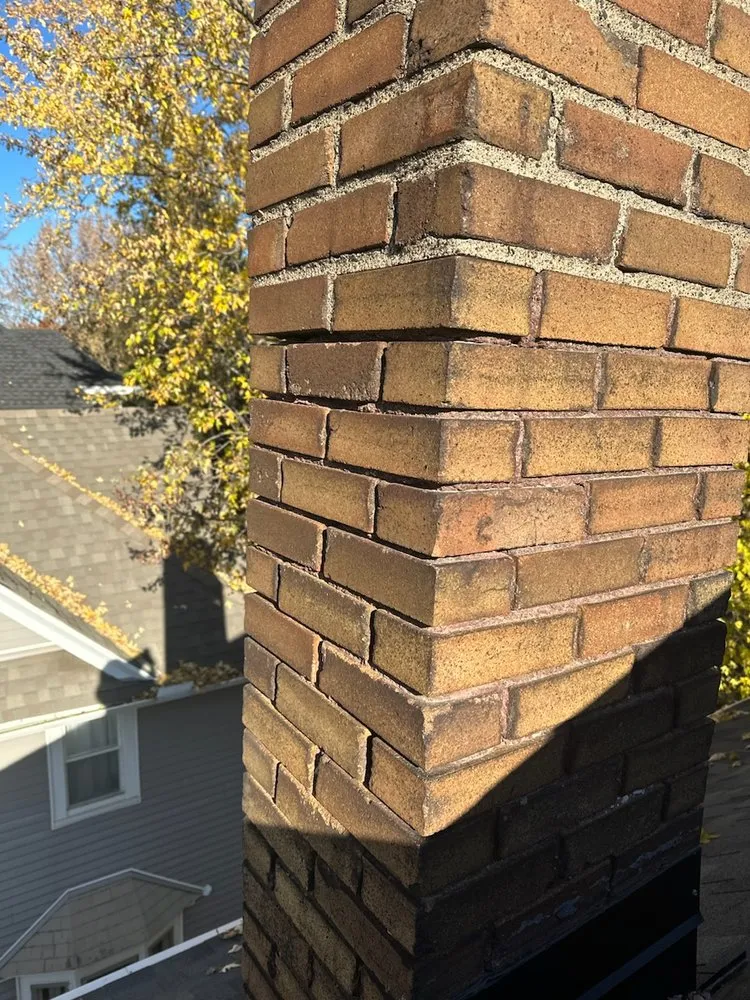 Slide of Alvarez Construction