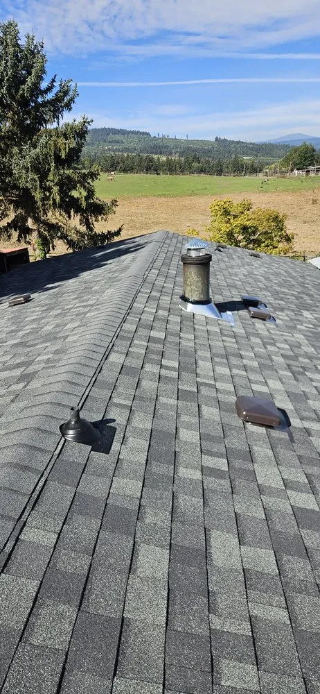 Slide of Alvarez Roofing and Construction