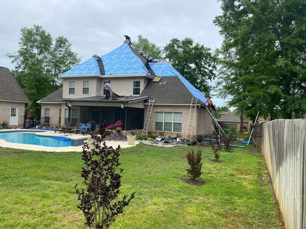 Slide of Alvarez Roofing