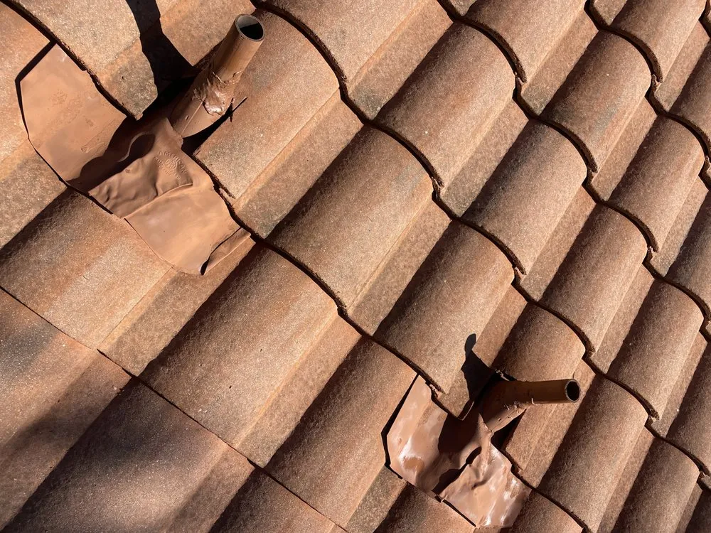 Slide of Alvarez Roofing