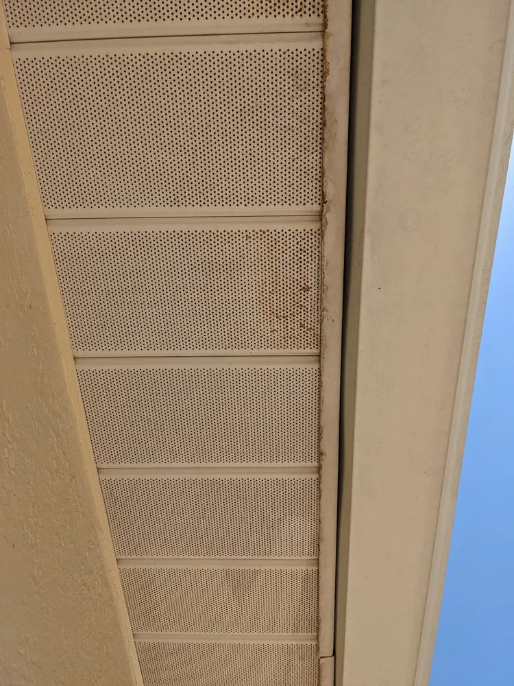 Slide of Alvarez Roofing