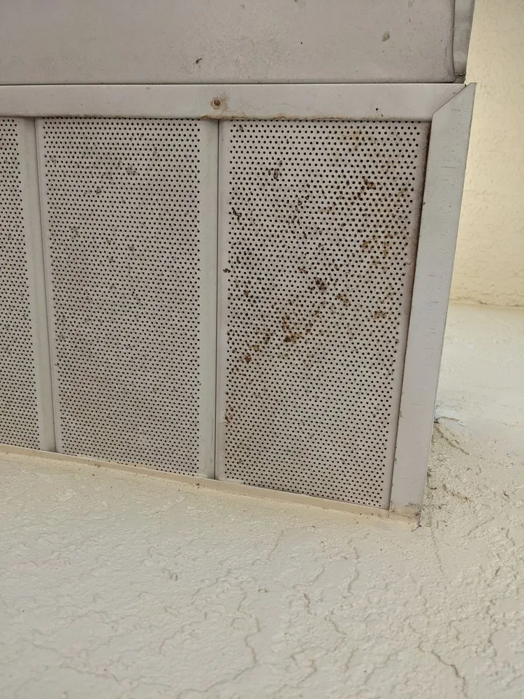 Slide of Alvarez Roofing