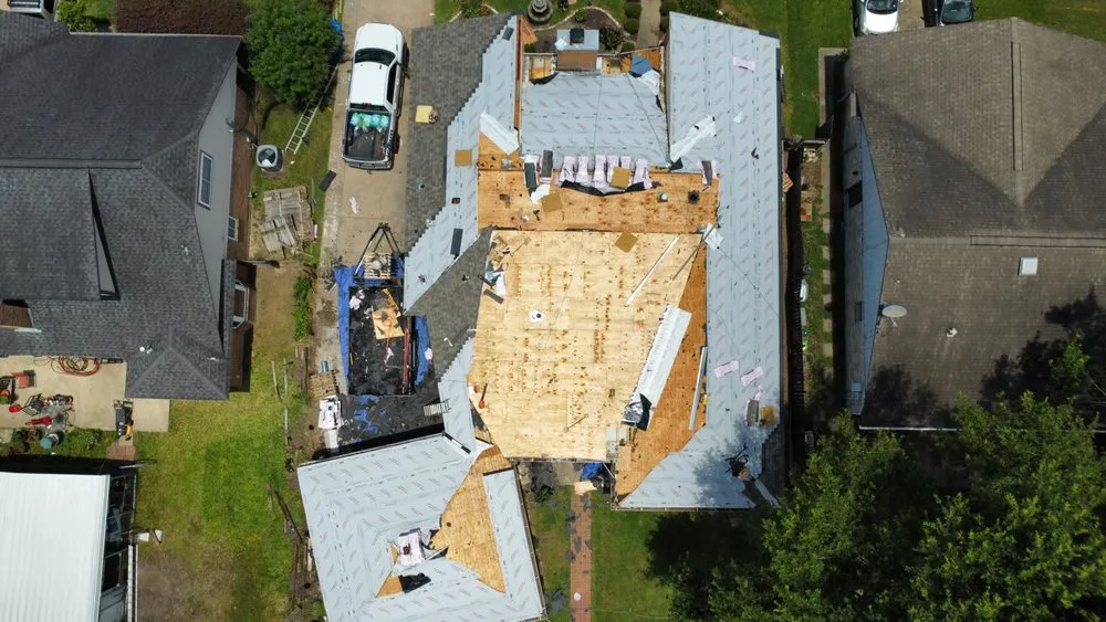 Slide of Alvimar Roofing and Remodeling