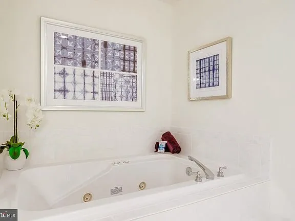 Slide of Alzamora Services