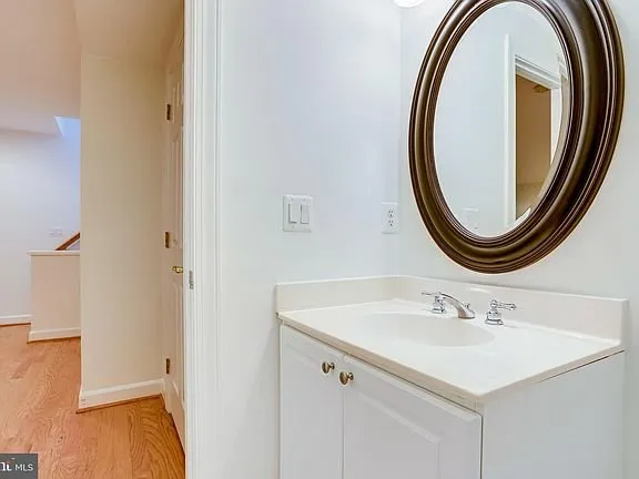 Slide of Alzamora Services