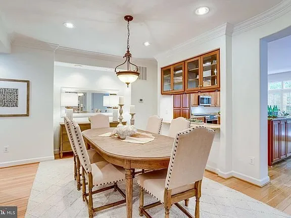 Slide of Alzamora Services