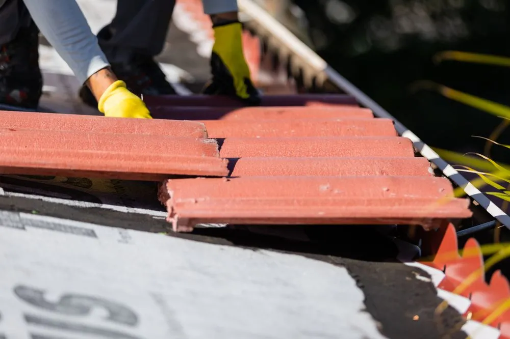 Slide of Am-Con General and Roofing Contractors