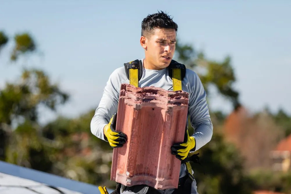 Slide of Am-Con General and Roofing Contractors