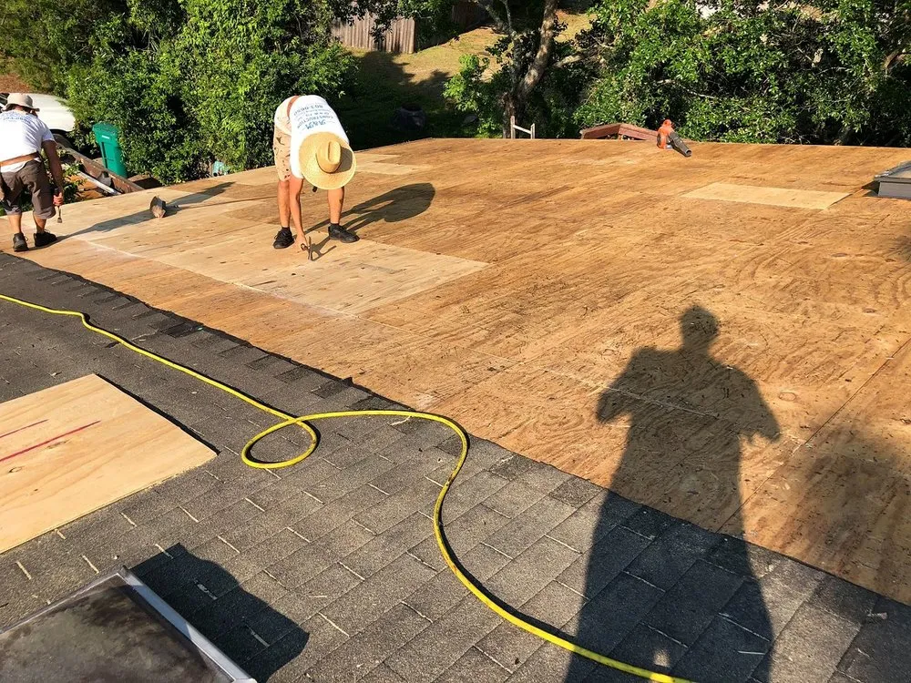 Slide of A&M Construction