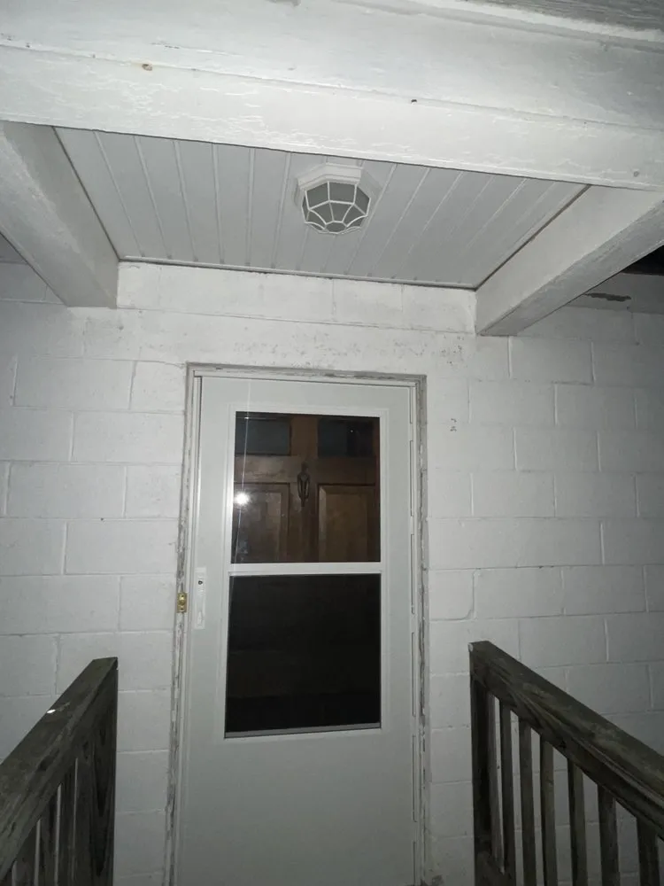 Slide of A&M Quality Contracting