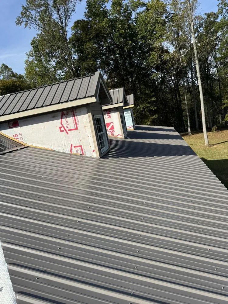 Trusted shingle roofing service in Saint Charles, VA by AM Roofing & Remodel