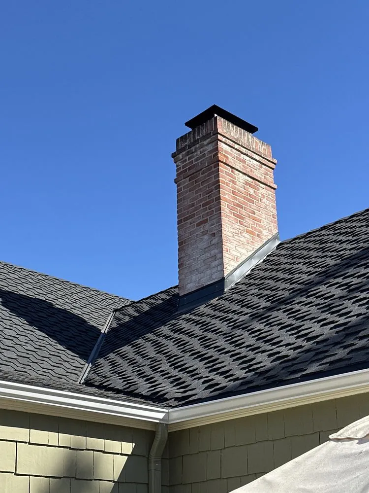 Slide of A&M Roofing and Gutters