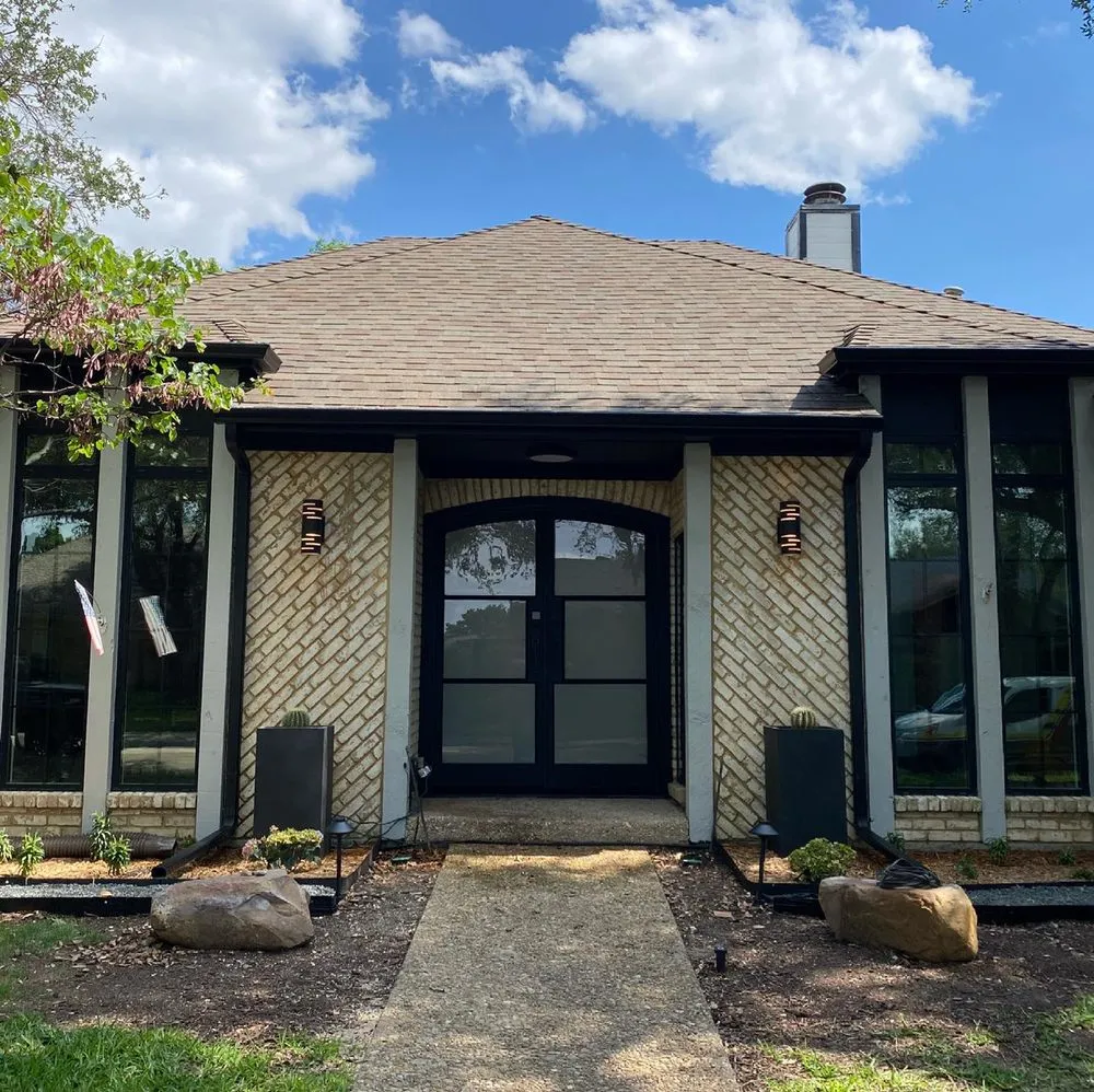 Slide of AM Roofing Company