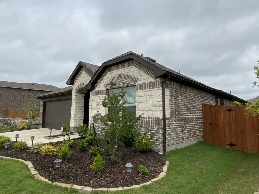 Slide of AM Roofing Company