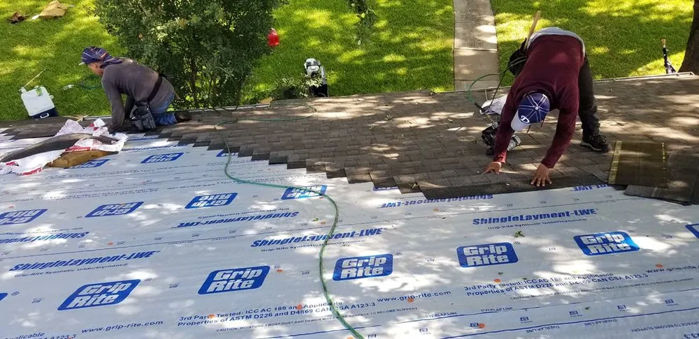 Slide of AM Roofing Company