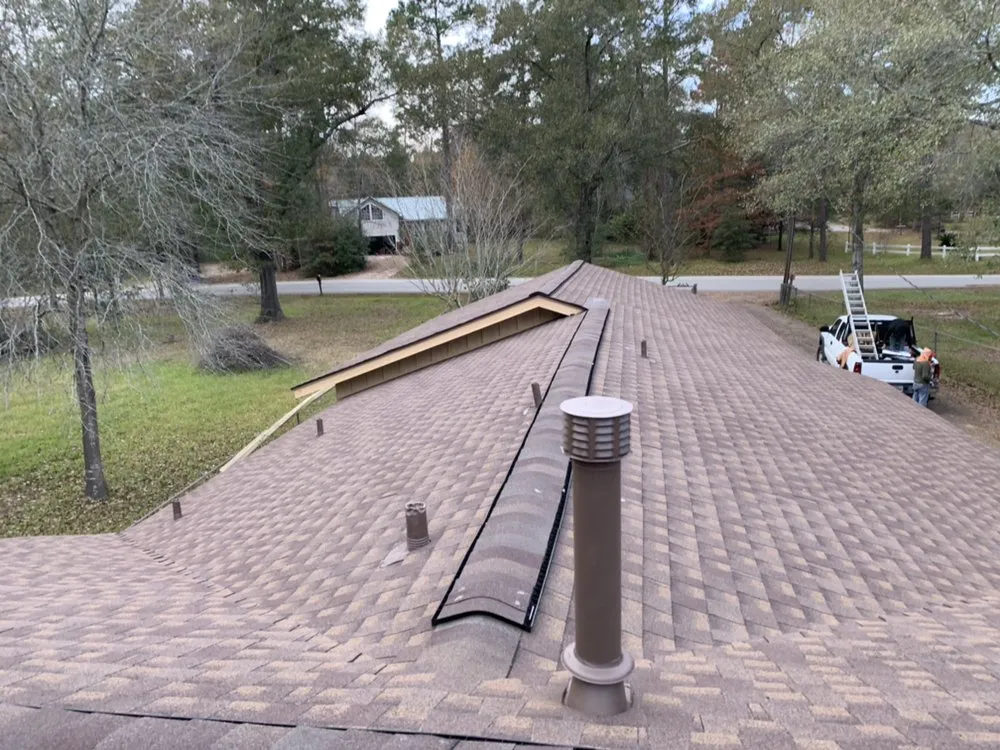 Slide of A&M Roofing