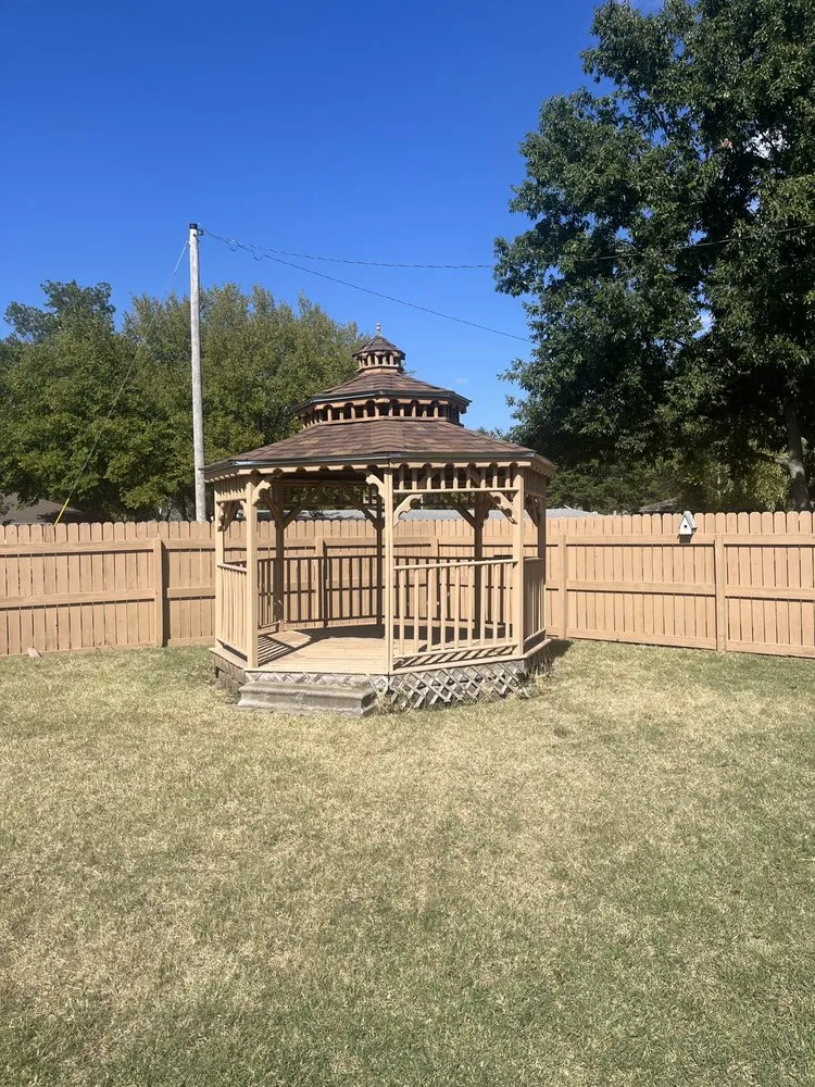 Slide of A.M. Roofing