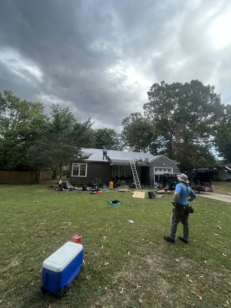 Slide of A.M. Roofing