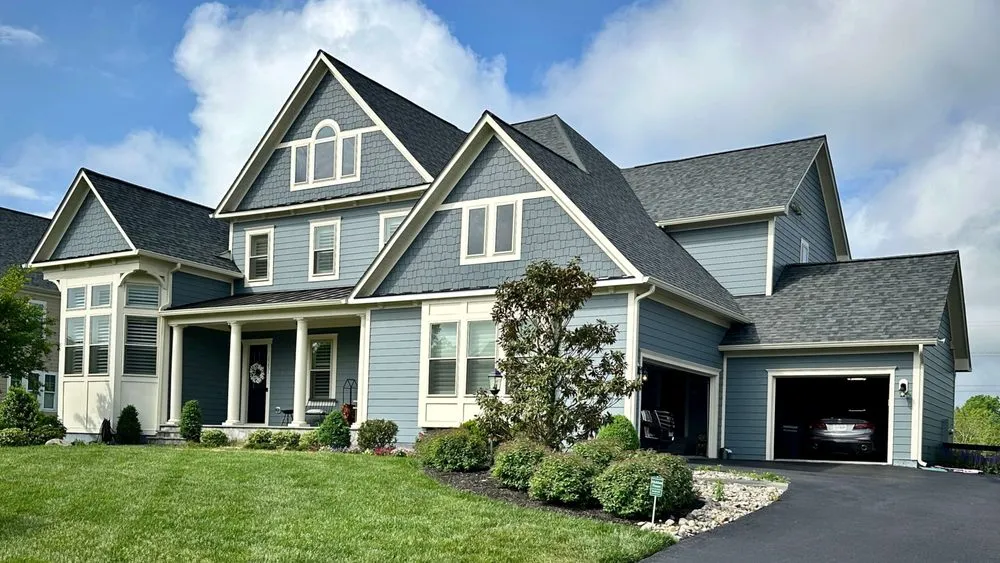 Slide of A&M Roofing