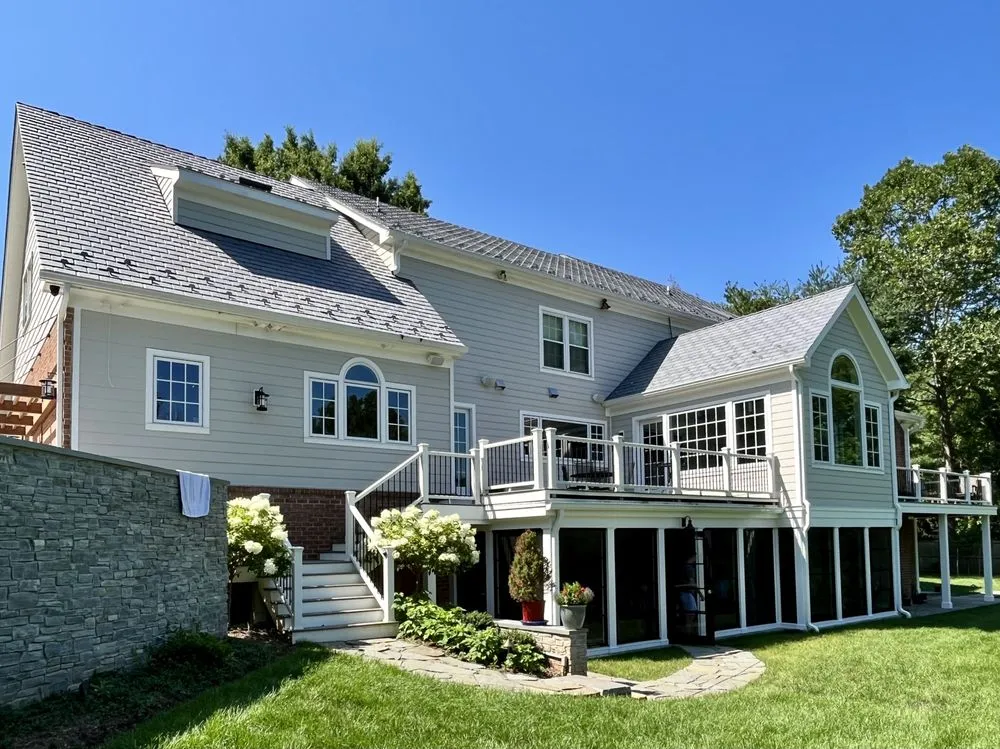 Slide of A&M Roofing