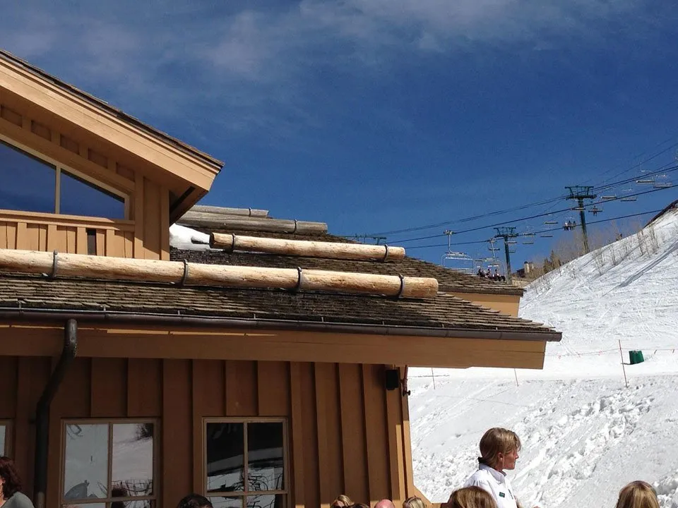 Slide of A&M Roofing Services