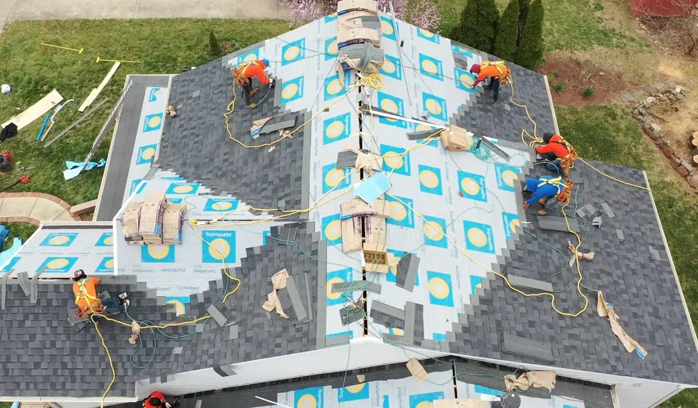 Slide of A&M Roofing