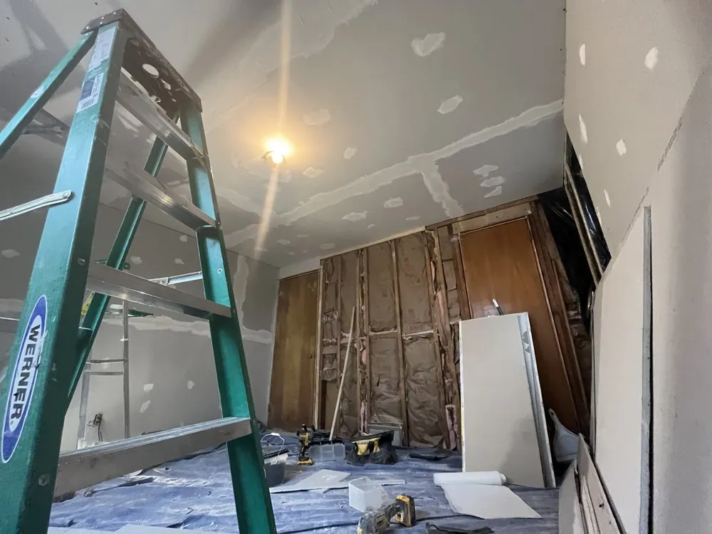 Slide of AM Solutions