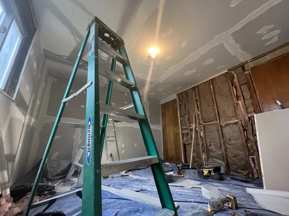 Slide of AM Solutions