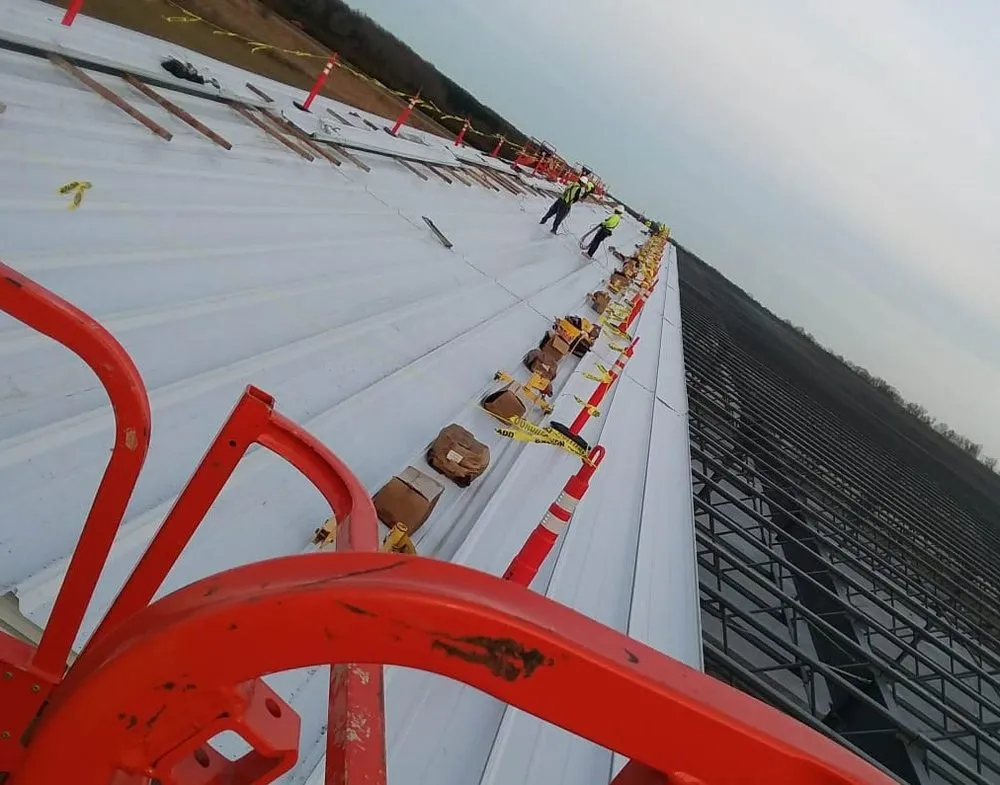 Slide of AM Steel Construction