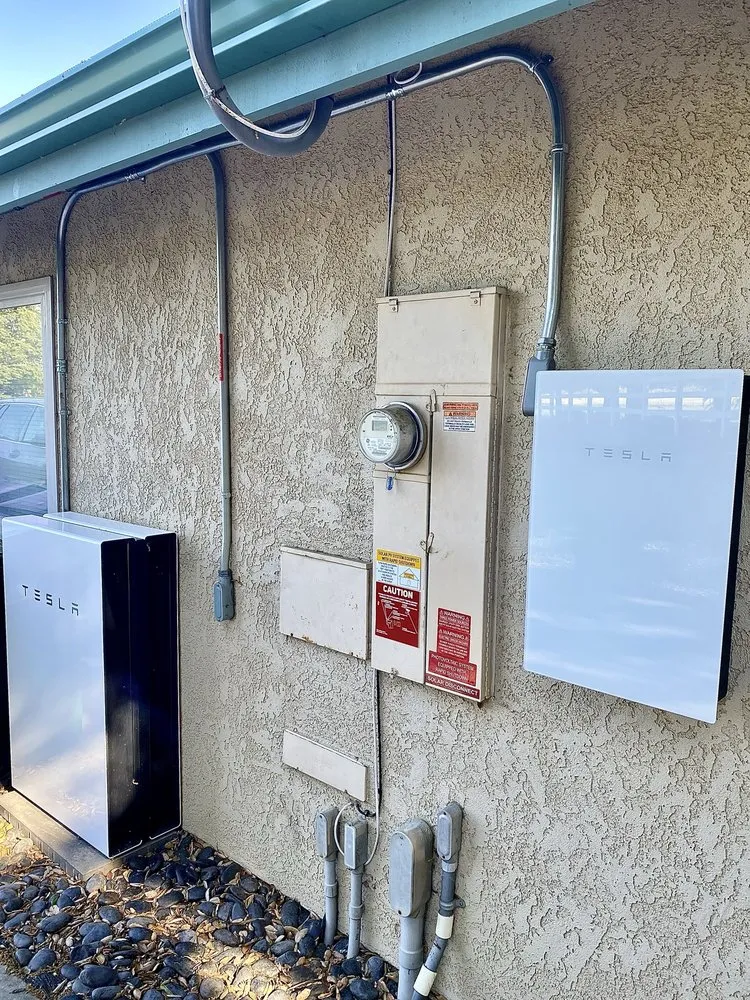 Slide of AM Sun Solar & Roofing