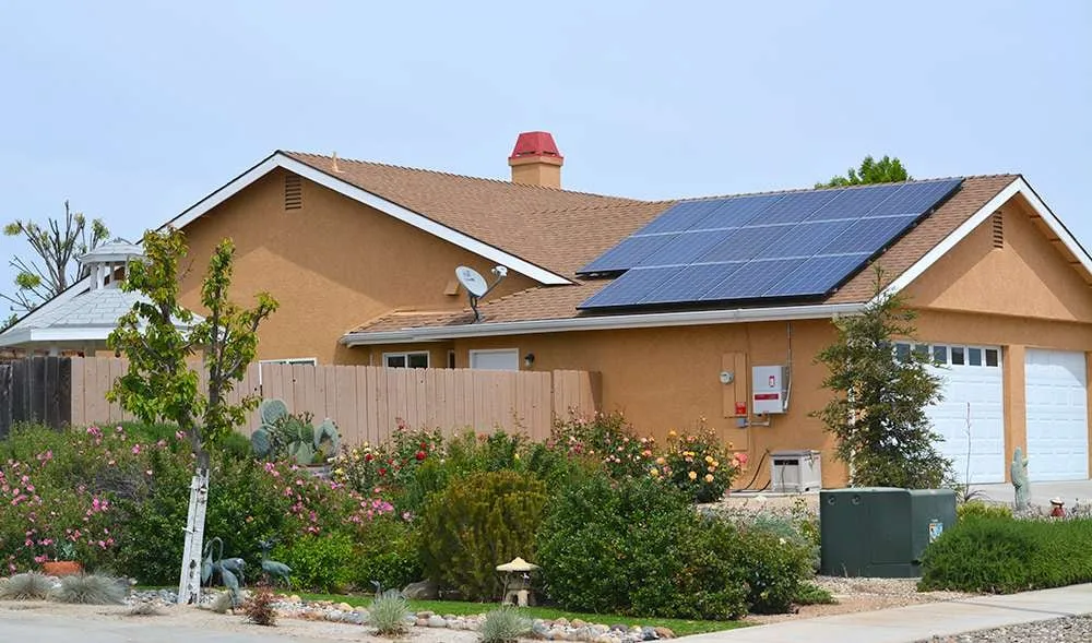 Slide of AM Sun Solar & Roofing