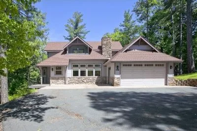 Slide of Amador Seamless Rain Gutters and Roofing