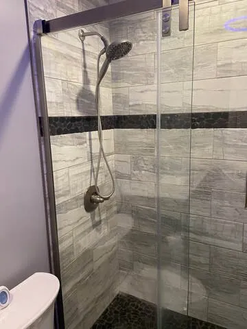 Slide of Amalfi Builders & Construction