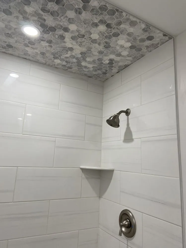 Slide of Amalfi Builders & Construction