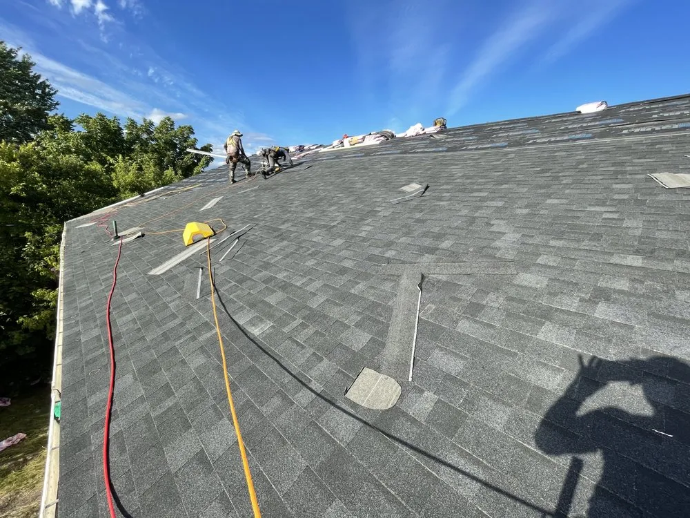 Slide of Amaru Roofing